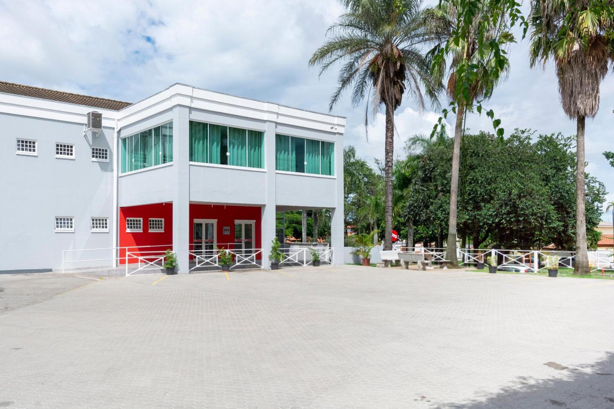 Oyo Hotel Cosmopolis, Sao Paulo Екстер'єр фото